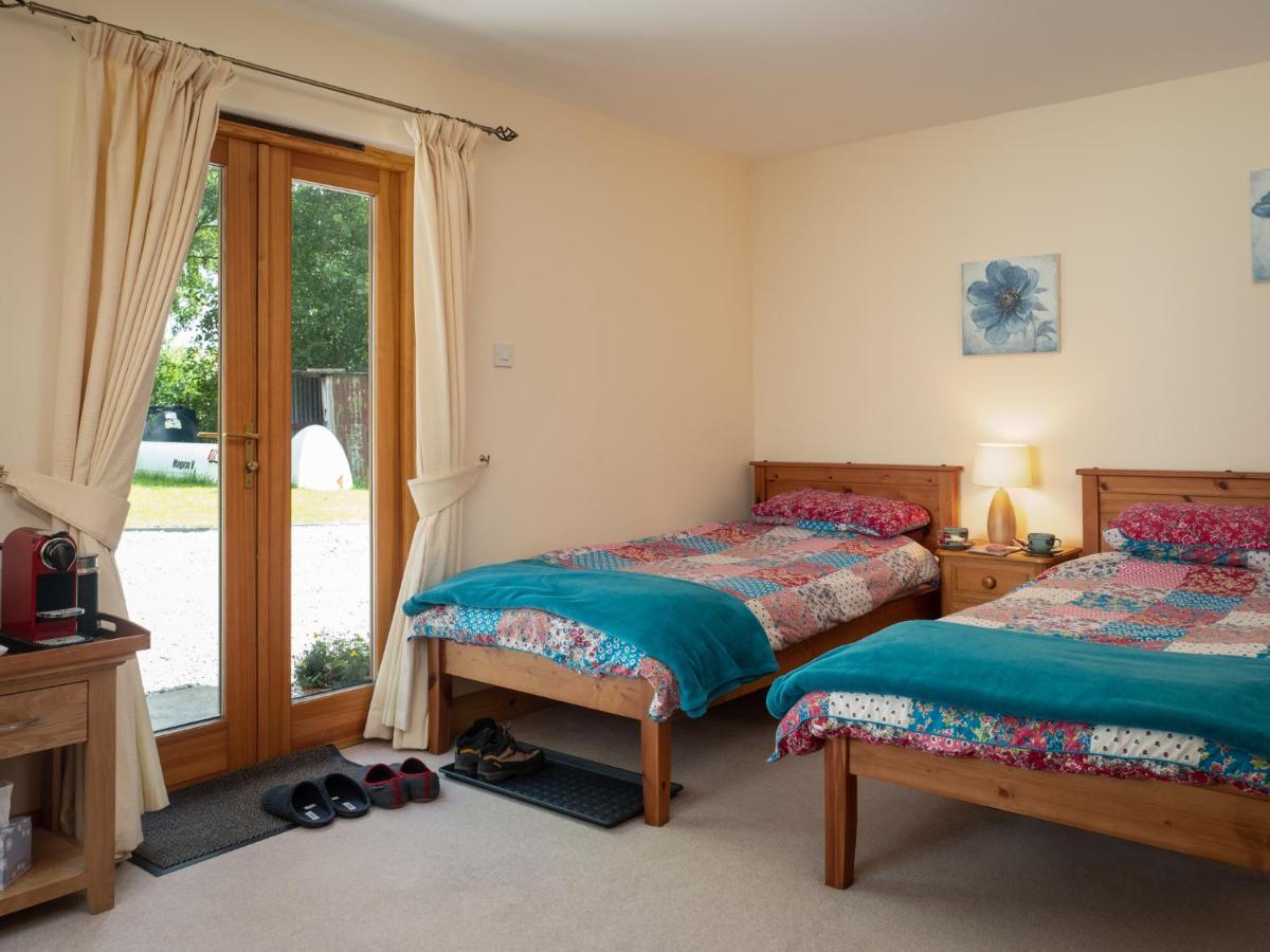 Tigh Na Bruaich Bed and Breakfast Kingussie Esterno foto